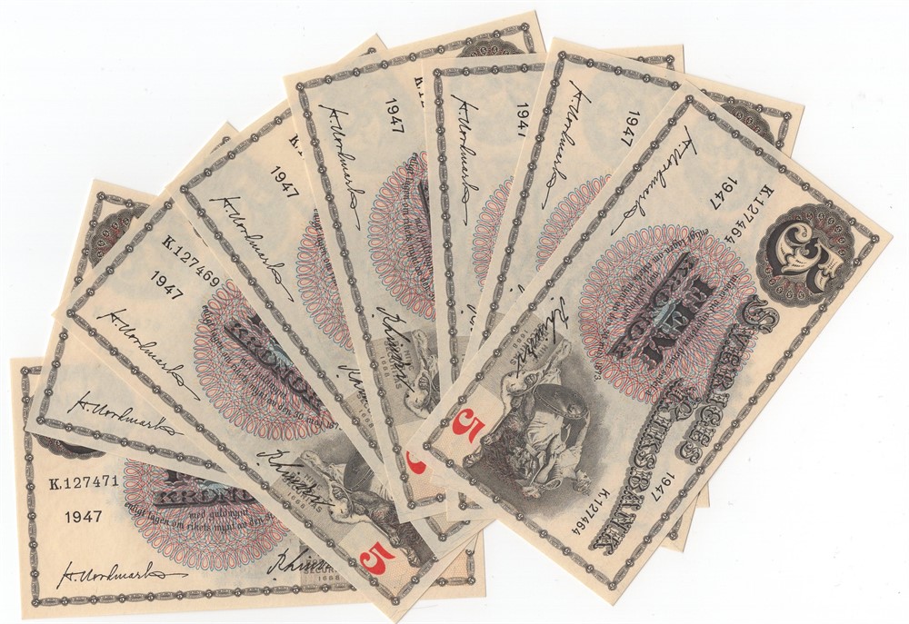 5 kronor 1947 K.127464-71 i serie. Kv.0