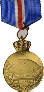 Sydpolmedaljen i gull tildelt Karenius Olsen i 1912