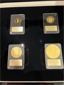 150 års jubileum sett med spansk Escudo (999 rent gull) Proof