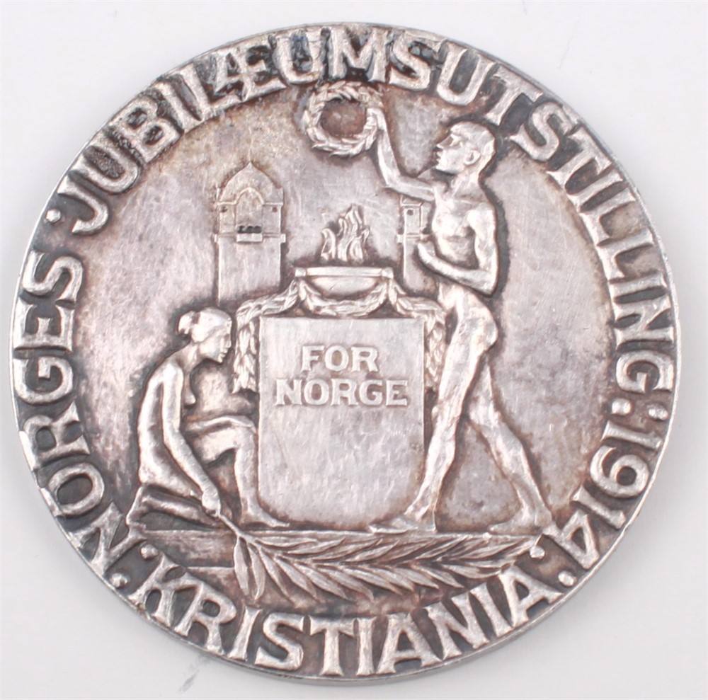 Jubileumsutstillingen i Kristiania 1914. Sølv (109 g). 61 mm. Inngravert. Kv.01
