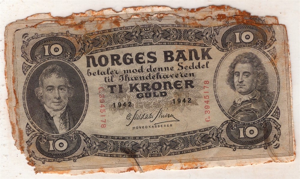 10 kroner 1942 C. 2 stk. i serie. fra hurtigskipet "Bodø"