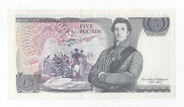 Storbritannia 5 pounds u/år (19801987) kv. 0/01