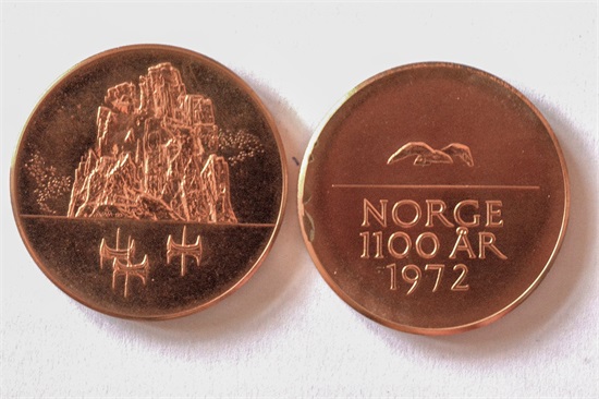Norge 1100 år 1972  2 stk,  kv. 01