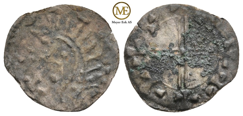 Olaf Kyrre penning (1067-1093). NM.13. Ujevn blankett. Kv.1