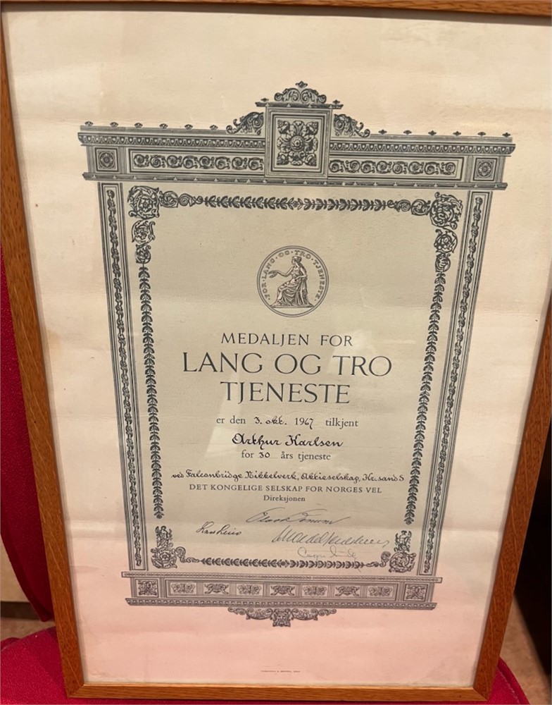 Medaljen for lang og tro tjeneste. Kv.0